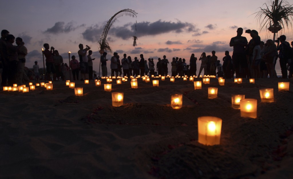 Commémoration marquant les 10 ans de l'attentat de Bali, le 12 octobre 2012. 